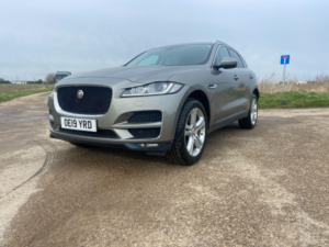 2019 Jaguar F-Pace 2.0 D180 Portfolio in Silver — image 3