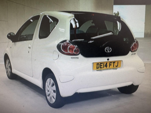 2014 Toyota Aygo 1.0 Vvt-I Move in White — image 3