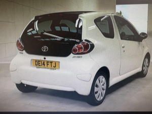 2014 Toyota Aygo 1.0 Vvt-I Move in White — image 4