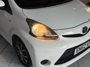 2013 Toyota Aygo 1.0 Vvt-I Ice in White — image 4