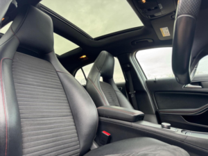 2015 Mercedes-Benz Gla 2.1 Gla220d Amg Line (premium Plus) 7g-Dct 4matic Euro 6 (s/s) 5dr in Silver — image 2