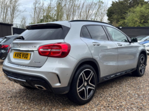 2015 Mercedes-Benz Gla 2.1 Gla220d Amg Line (premium Plus) 7g-Dct 4matic Euro 6 (s/s) 5dr in Silver — image 3