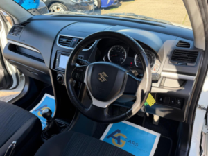 2015 Suzuki Swift 1.2 Sz3 Euro 5 3dr in White — image 2
