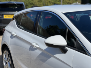 2019 Vauxhall Astra 1.0 I Turbo Ecotec Sri in White — image 5