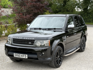 2010 Land Rover Range Rover Sport 3.0 Td V6 Hse in Black — image 4