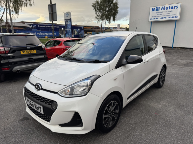 2018 Hyundai I10 1.0 I10 Go! Se 1.0 My19 in White — image 1