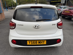 2018 Hyundai I10 1.0 I10 Go! Se 1.0 My19 in White — image 5