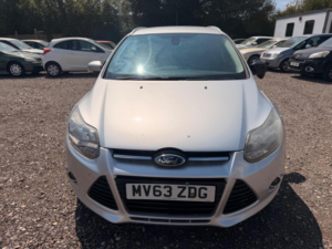 2013 Ford Focus 1.6 Tdci Titanium Navigator Euro 5 (s/s) 5dr in Silver — image 3