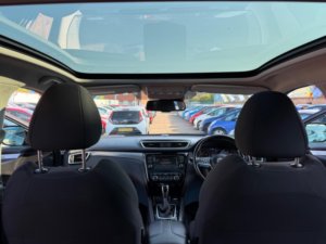 2020 Nissan Qashqai 1.3 Dig-T N-Connecta Dct Auto Euro 6 (s/s) 5dr in Grey — image 6