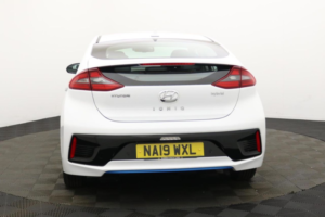 2019 Hyundai Ioniq 1.6 H-Gdi Gpf Premium Se Hatchback 5dr Petrol Hybrid Dct Euro 6 (s/s) (141 Ps) in White — image 6
