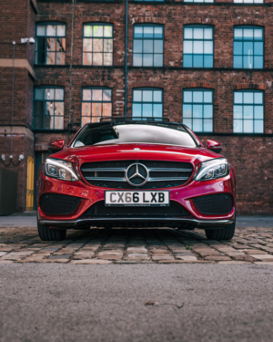 2016 Mercedes-Benz C Class 2.1 C220d Amg Line (premium Plus) Saloon 4dr Diesel 7g-Tronic+ Euro 6 (s/s) (170 Ps) in Red — image 5
