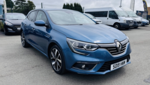 2019 Renault Megane 1.3 Iconic Tce 140 My18 in Blue — image 4