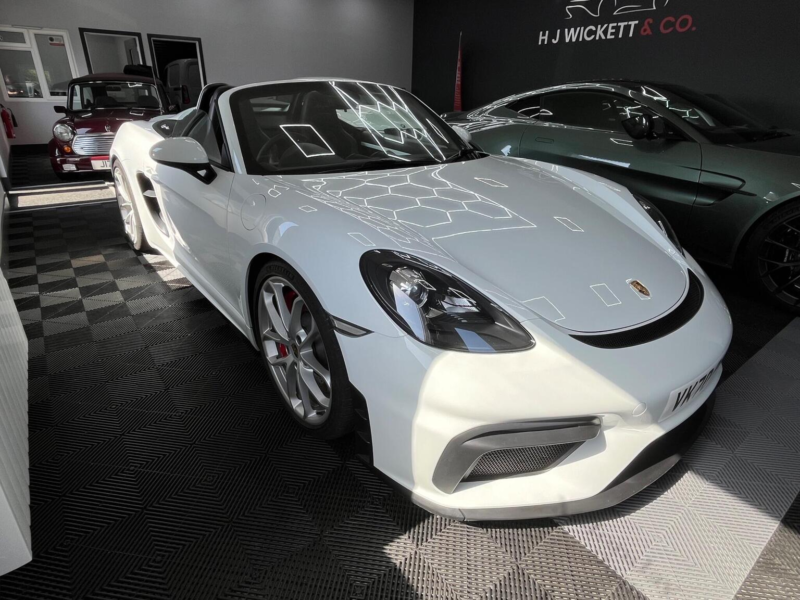 2020 Porsche 718 Spyder 4.0 Spyder Euro 6 (s/s) 2dr in White — image 1