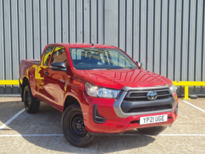 2021 Toyota Hilux D-4d Active in Red — image 4