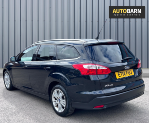 2014 Ford Focus 1.6 Tdci Econetic Titanium Navigator Estate 5dr Diesel Manual Euro 5 (s/s) (105 Ps) in Black — image 4