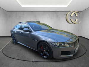 2016 Jaguar Xe 2.0 Gtdi R-Sport Auto Euro 6 (s/s) 4dr in Grey — image 2