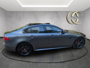 2016 Jaguar Xe 2.0 Gtdi R-Sport Auto Euro 6 (s/s) 4dr in Grey — image 4