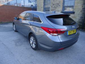 2017 Hyundai I40 1.7 I40 Tr Se Nav Bus 1.7 141ps Bd My17 in Silver — image 4
