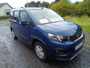 2020 Peugeot Rifter 1.5 Bluehdi Allure Horizon Re Automatic in Blue — image 3