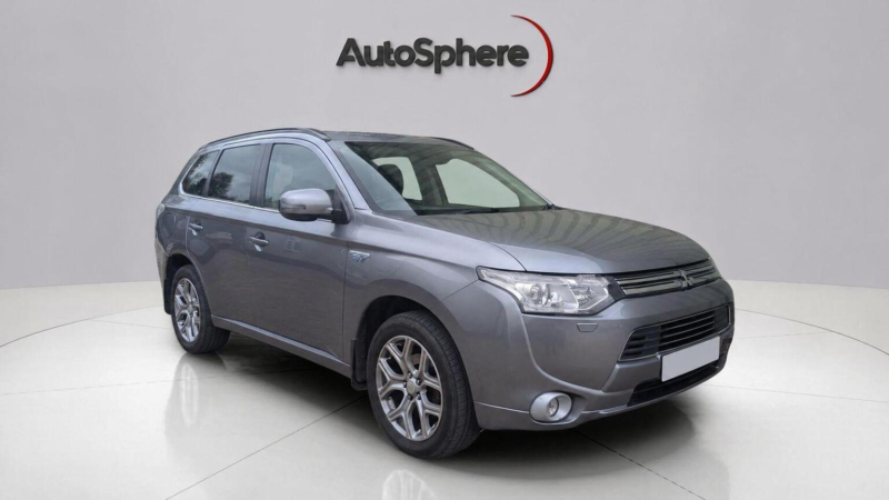 2015 Mitsubishi Outlander 2.0h 12kwh Gx4h CVT 4WD Euro 5 (s/s) 5dr in Grey — image 1