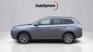 2015 Mitsubishi Outlander 2.0h 12kwh Gx4h CVT 4WD Euro 5 (s/s) 5dr in Grey — image 5