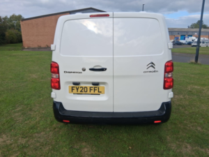 2020 Citroen Dispatch 1.5 Bluehdi 1000 Enterprise M Panel Van 6dr Diesel Manual Fwd 2 Euro 6 (s/s) (100 Ps) in White — image 4