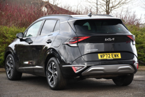 2022 Kia Sportage 1.6 T-Gdi Mhev 4 SUV 5dr Petrol Hybrid Dct AWD Euro 6 (s/s) (148 Bhp) in Black — image 4