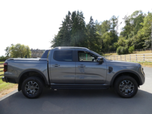 2025 Ford Ranger 2.0 Td Ecoblue Wildtrak Pickup Double Cab 4dr Diesel Auto 4WD Euro 6 (s/s) (205 Ps) in Grey — image 2