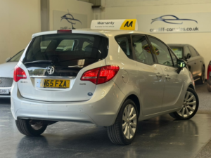 2015 Vauxhall Meriva 1.7 Cdti Exclusiv in Silver — image 4