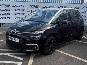 2017 Citroen Grand C4 Picasso 1.2 Puretech Feel MPV 5dr Petrol Manual Euro 6 (s/s) (130 Ps) in Black — image 5