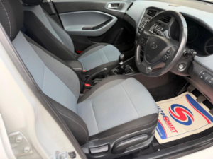 2015 Hyundai I20 1.2 Premium Euro 6 5dr in White — image 3