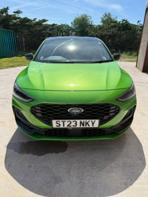 2023 Ford Focus 2.3 Focus St 5 Door 2.3l Ecoboost 280ps Fwd 6 Speed Manual in Green — image 3