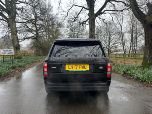 2017 Land Rover Range Rover Autobiography in Black — image 4