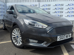 2017 Ford Focus 1.0t Ecoboost Titanium X Hatchback 5dr Petrol Manual Euro 6 (s/s) (125 Ps) in Grey — image 2