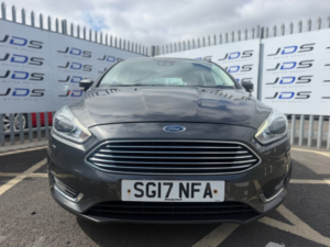 2017 Ford Focus 1.0t Ecoboost Titanium X Hatchback 5dr Petrol Manual Euro 6 (s/s) (125 Ps) in Grey — image 3