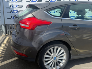 2017 Ford Focus 1.0t Ecoboost Titanium X Hatchback 5dr Petrol Manual Euro 6 (s/s) (125 Ps) in Grey — image 5