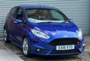 2016 Ford Fiesta 1.6t Ecoboost St-2 Euro 6 3dr in Blue — image 3