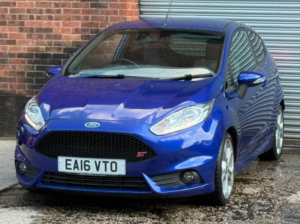 2016 Ford Fiesta 1.6t Ecoboost St-2 Euro 6 3dr in Blue — image 5