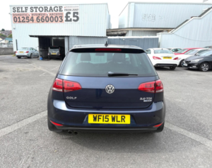 2015 Volkswagen Golf 2.0 Tdi Bluemotion Tech Gt Euro 5 (s/s) 3dr in Blue — image 6