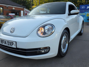 2014 Volkswagen Beetle 1.2 Tsi Design Euro 5 3dr in White — image 6