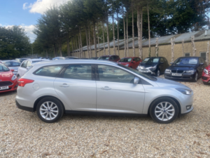 2016 Ford Focus 1.0 T Ecoboost Titanium in Silver — image 3