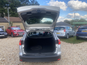 2016 Ford Focus 1.0 T Ecoboost Titanium in Silver — image 5