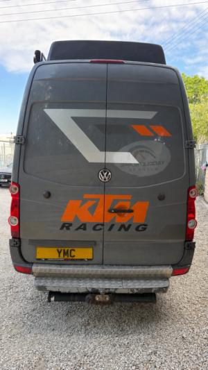 2015 Volkswagen Campervan 2.0 Tdi Cr35 Race Van in Grey — image 6