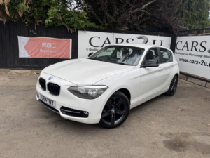 2014 BMW 1 Series 2.0 116d Sport 5-Door in White — image 5