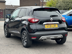 2018 Renault Captur 0.9 Tce Energy Dynamique S Nav SUV 5dr Petrol Manual Euro 6 (s/s) (90 Ps) in Black — image 3