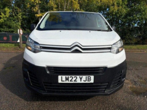 2022 Citroen Dispatch 1.5 Bluehdi 1000 Enterprise Pro M Fwd 2 Euro 6 (s/s) 6dr in White — image 2