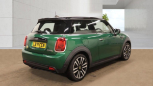 2021 MINI Electric Hatch Cooper Se 32.6kwh Level 2 Auto 3dr in Green — image 4