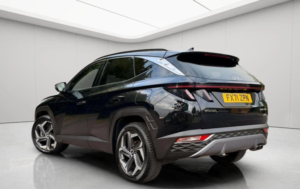 2021 Hyundai Tucson 1.6 H T-Gdi Premium Auto Euro 6 (s/s) 5dr in Black — image 4