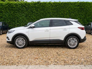 2018 Vauxhall Grandland X 1.2 Turbo Sport Nav Euro 6 (s/s) 5dr in White — image 5
