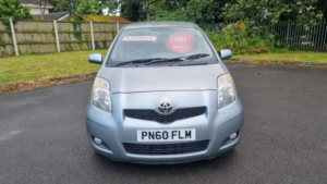 2010 Toyota Yaris 1.3 Dual Vvt-I Tr in Silver — image 4